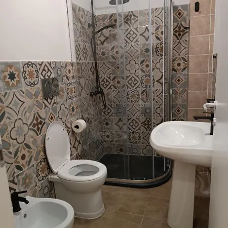 Konukevi Adriatica 21 Zona 3*